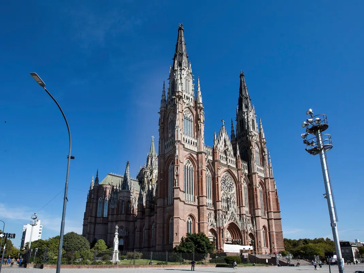 La Catedral de La Plata fue elegida como la más linda del mundo